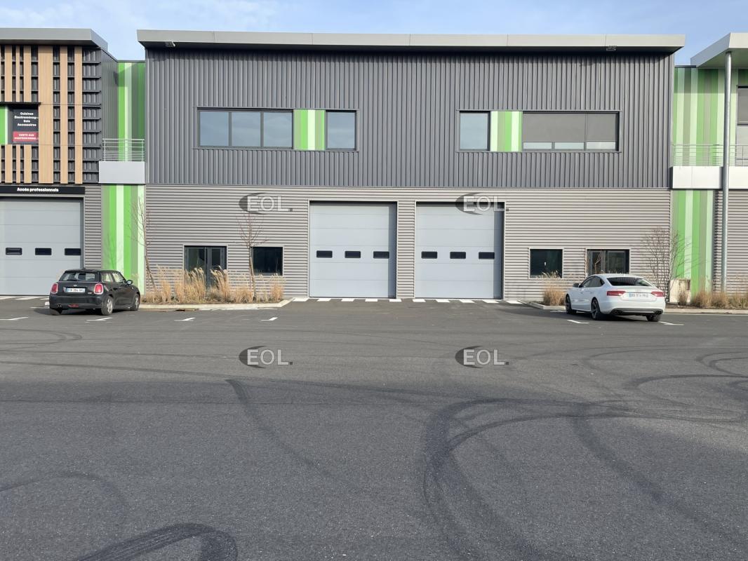 Industrial in Conflans-Sainte-Honorine to rent Building Photo- Image 1 of 9