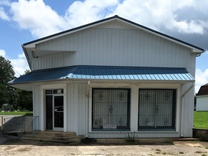 707 Alabama St, Huntland, TN for sale Primary Photo- Image 1 of 1