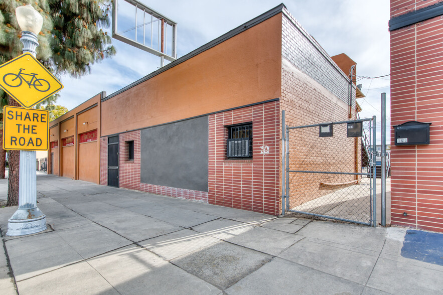 1747-1751 Van Ness Ave, Fresno, CA for sale - Building Photo - Image 1 of 1