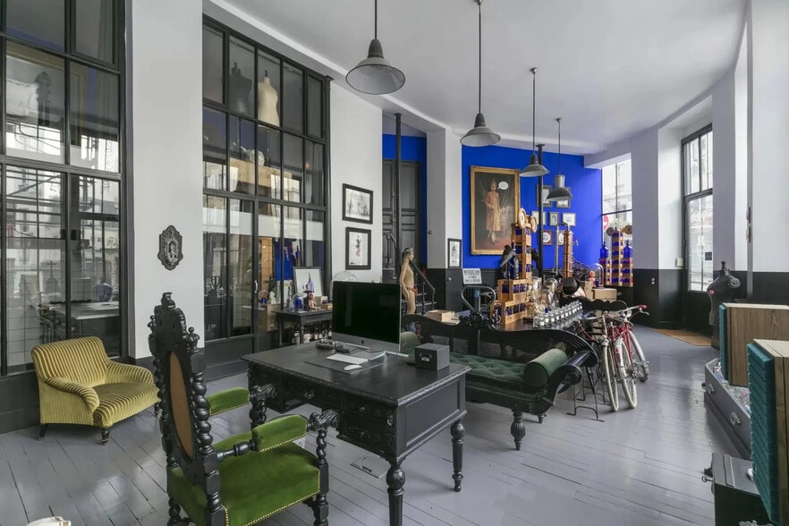 Build-to-Rent in Paris for sale - Building Photo - Image 3 of 9