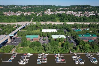 700 Waterfront Dr, Pittsburgh, PA - AERIAL  map view