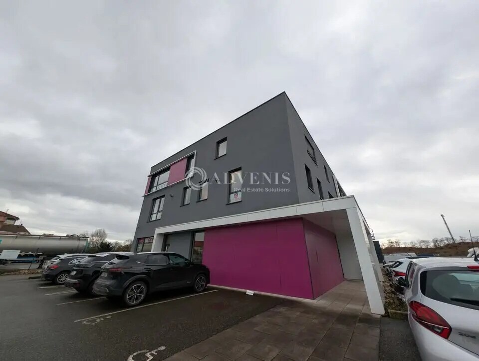 Location Bureaux 54 m² - Photo 1