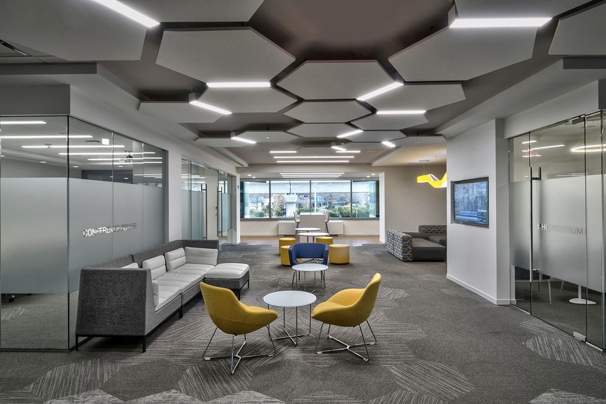 8521 Leesburg Pike, Vienna, VA to rent - Building Photo - Image 2 of 6