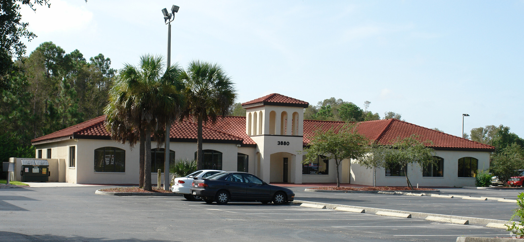 3900 Colonial Blvd, Fort Myers, FL for rent Building Photo- Image 1 of 9