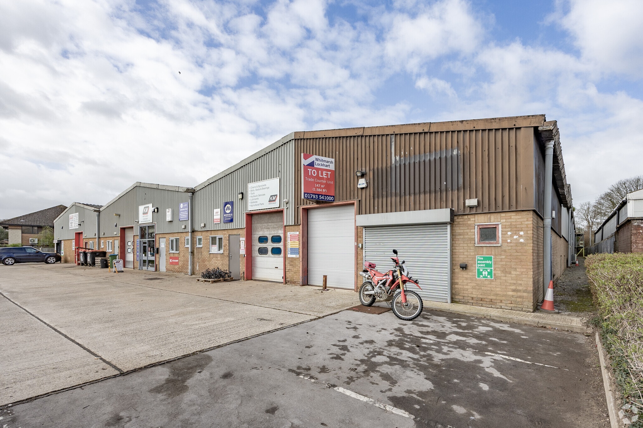 Bumpers Way, Chippenham to rent Primary Photo- Image 1 of 5