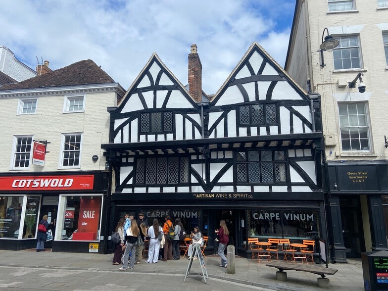 8 Queen St, Salisbury to rent - Building Photo - Image 1 of 3
