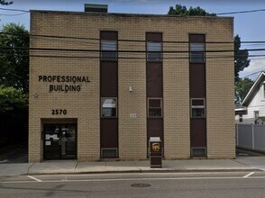 2570 N Jerusalem Rd, East Meadow, NY for rent Building Photo- Image 1 of 6