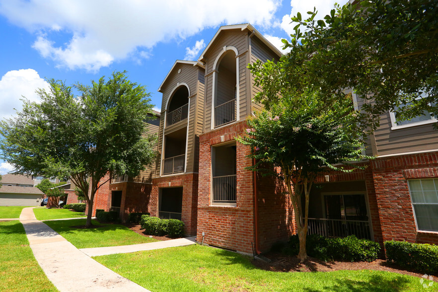 9720 Broadway St, Pearland, TX for sale - Primary Photo - Image 1 of 1