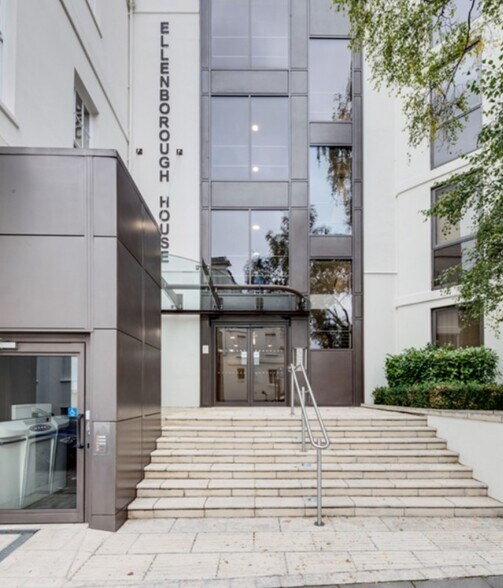 Wellington St, Cheltenham to rent - Building Photo - Image 2 of 3