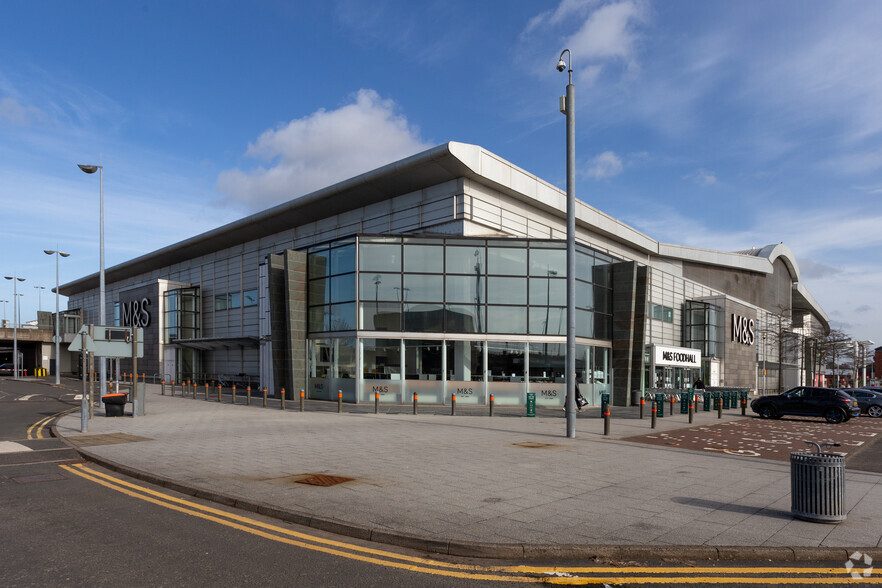 Kings Inch Rd, Glasgow for rent - Building Photo - Image 1 of 12