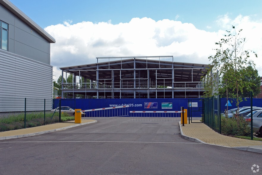 Tolpits Ln, Watford for sale - Building Photo - Image 2 of 3