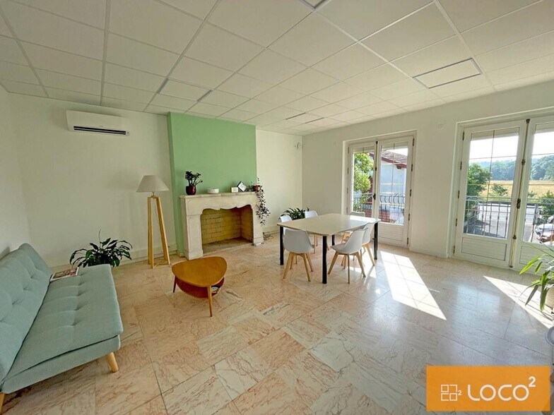 32 Route D'Espagne, Portet-sur-Garonne for sale - Interior Photo - Image 2 of 9