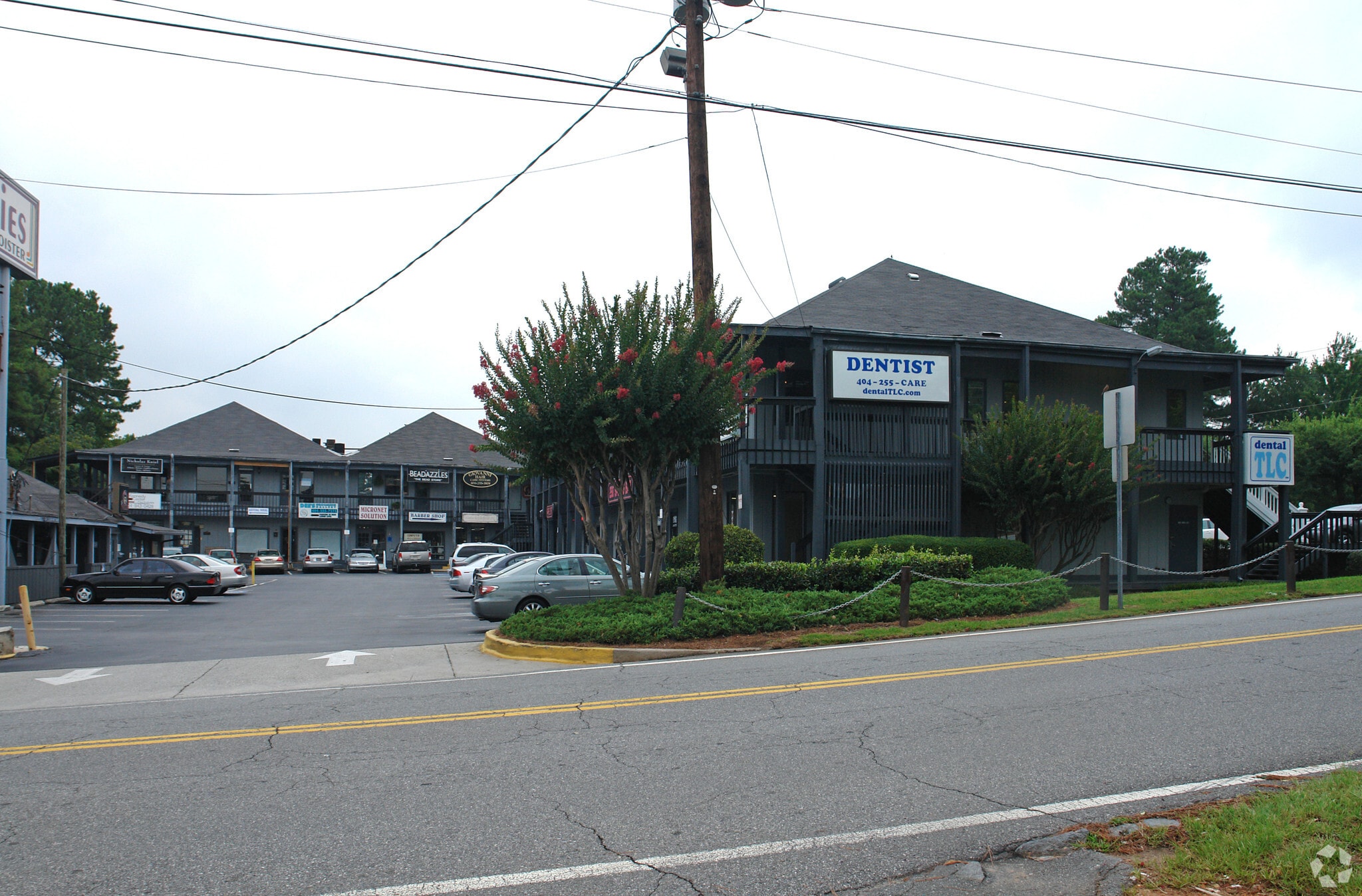 280-290 NE Hilderbrand Dr, Atlanta, GA to rent Building Photo- Image 1 of 4