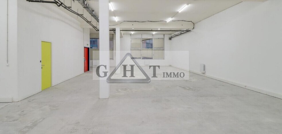 Industrial in Villiers-sur-Marne to rent - Interior Photo - Image 2 of 6