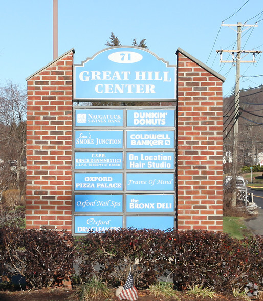 1-37 Great Hill Rd, Oxford, CT for rent - Building Photo - Image 3 of 4