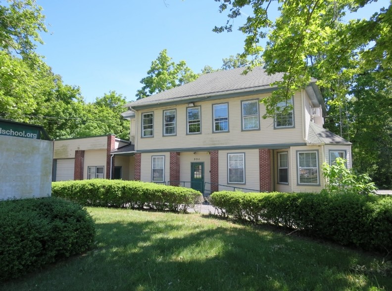 551 Irving Ave, Millville, NJ for sale - Building Photo - Image 1 of 1