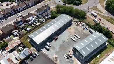 Rotterdam Park, Hull to rent Building Photo- Image 2 of 5