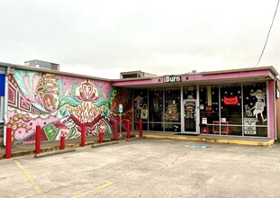 4225 Bellaire Blvd, Houston, TX for sale Building Photo- Image 1 of 1