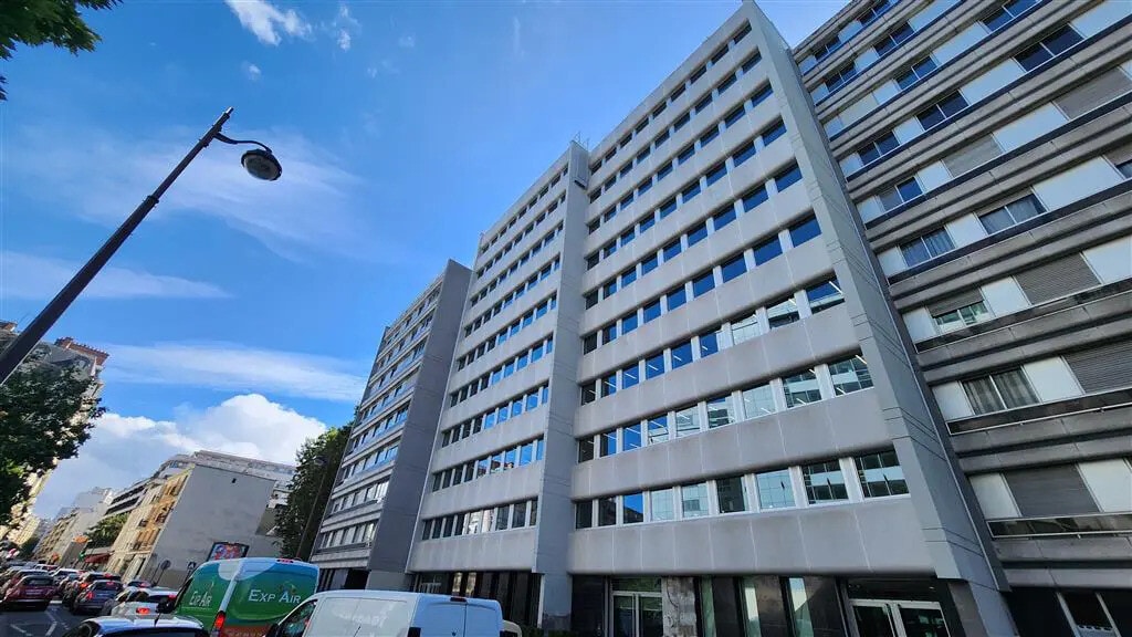 Location Bureaux 390 m² à 3 596 m² - Photo 1