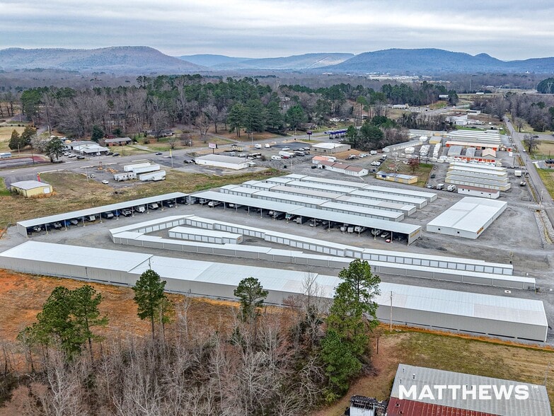 Chapman Storage Portfolio portfolio of 1 properties for sale on LoopNet.co.uk - Building Photo - Image 3 of 4