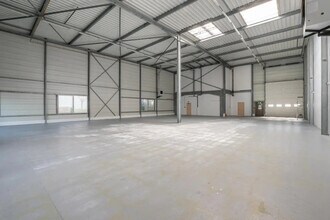 Office in Le Blanc-Mesnil to rent Interior Photo- Image 2 of 4