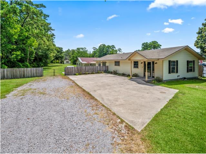 676 E I 10 Service Rd, Slidell, LA for sale - Primary Photo - Image 1 of 1