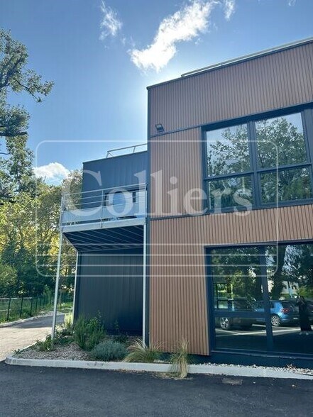 6 Rue Ariane, Ramonville-Saint-Agne for sale - Building Photo - Image 3 of 7