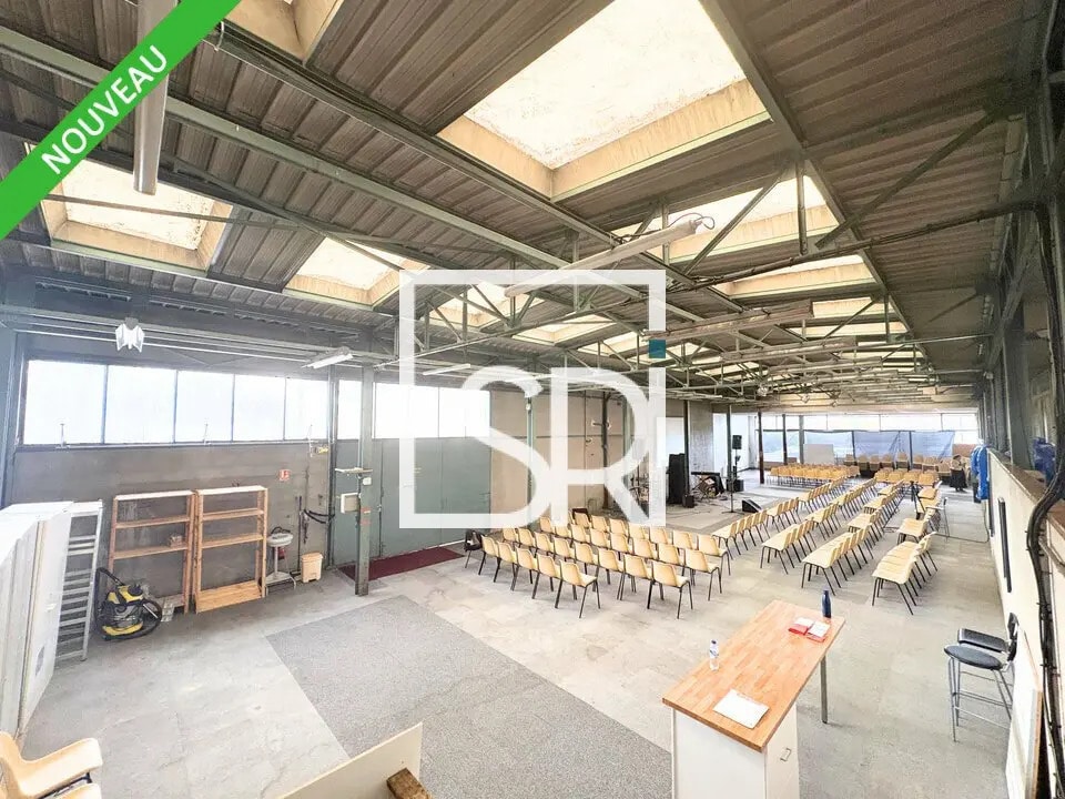 Vente Entrepôt 590 m² - Photo 1
