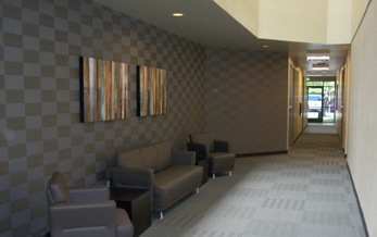 775 Sunrise Ave, Roseville, CA for rent - Lobby - Image 3 of 4