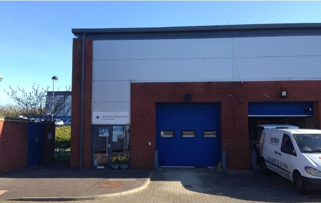 Wilberforce Way, Southwater for sale - Primary Photo - Image 1 of 1