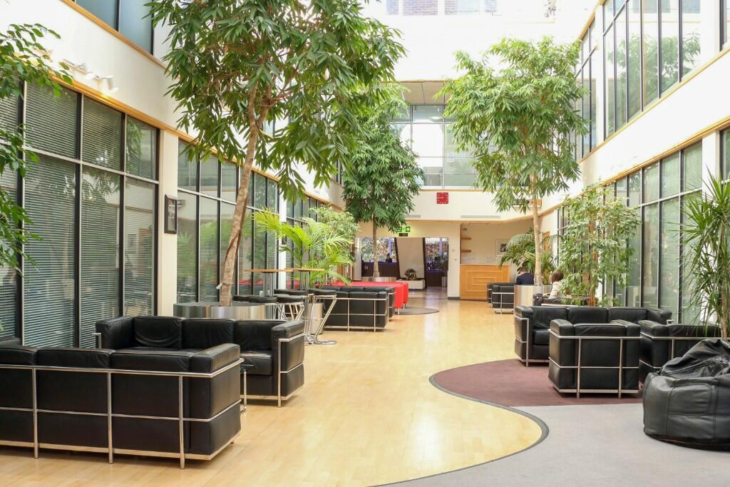 4 Curtis Rd, Dorking for sale Interior Photo- Image 1 of 1