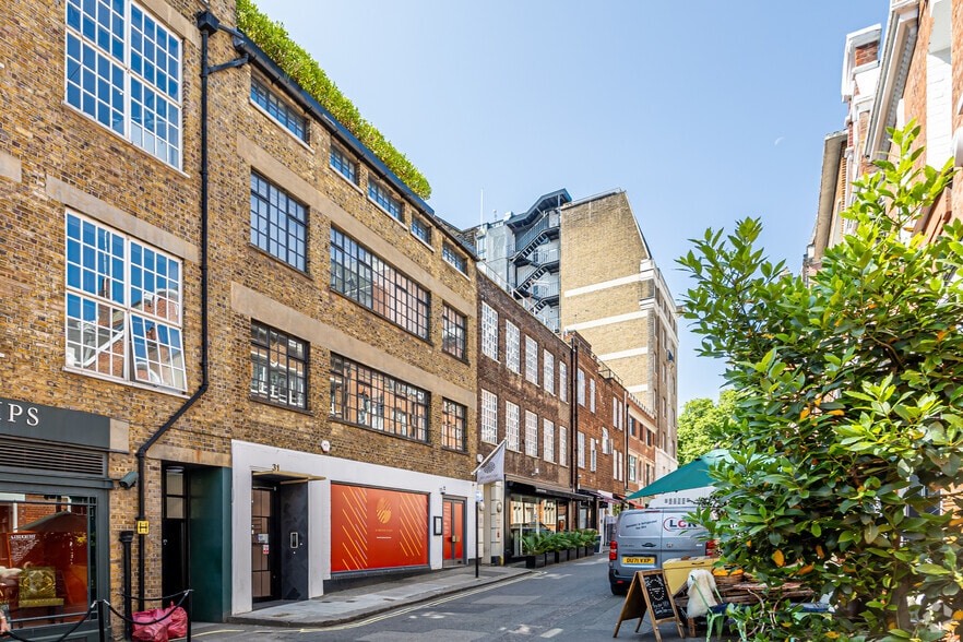 31-31A Bruton Pl, London to rent - Primary Photo - Image 1 of 5