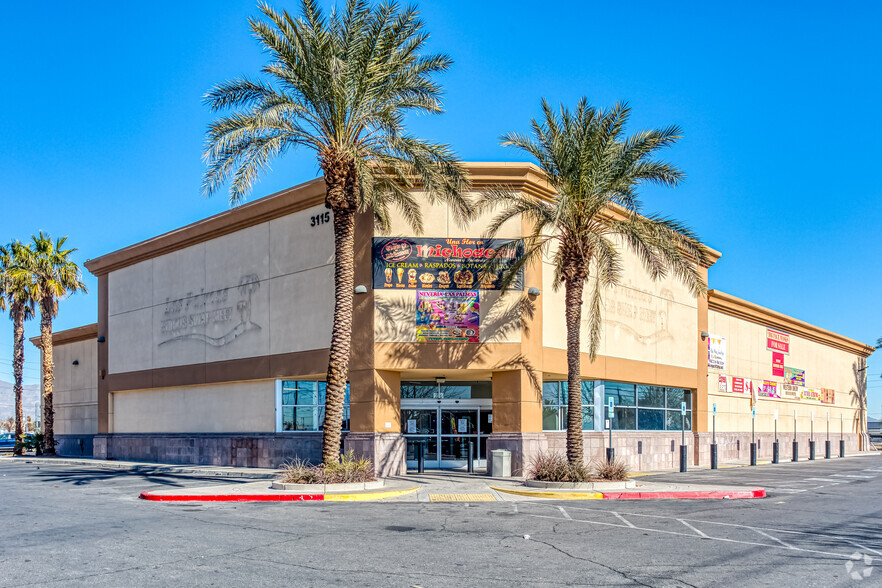 3115 Las Vegas Blvd N, Las Vegas, NV for sale - Building Photo - Image 1 of 1