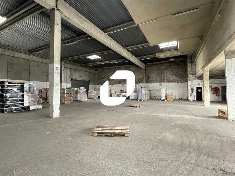 Office in Bruges to rent - Building Photo - Image 1 of 8