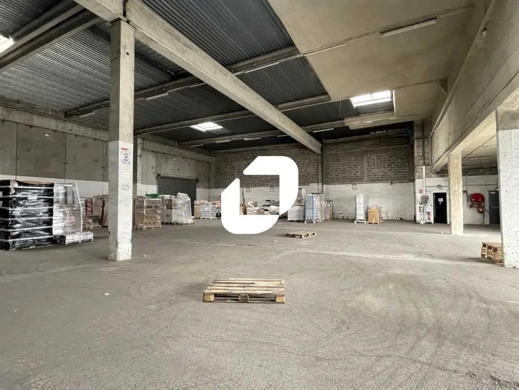 Office in Bruges to rent Building Photo- Image 1 of 9