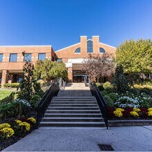 2 Crossroads Dr, Bedminster, NJ for rent Building Photo- Image 1 of 16