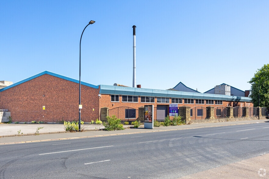 Windsor St, Sheffield to rent - Building Photo - Image 2 of 6