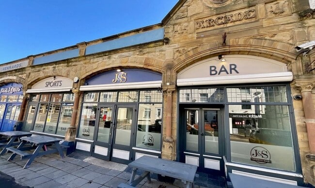 More details for 75a-79 Castle Rd, Scarborough - Leisure for Sale