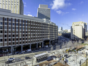 3 Center Plz, Boston, MA for rent Building Photo- Image 1 of 11