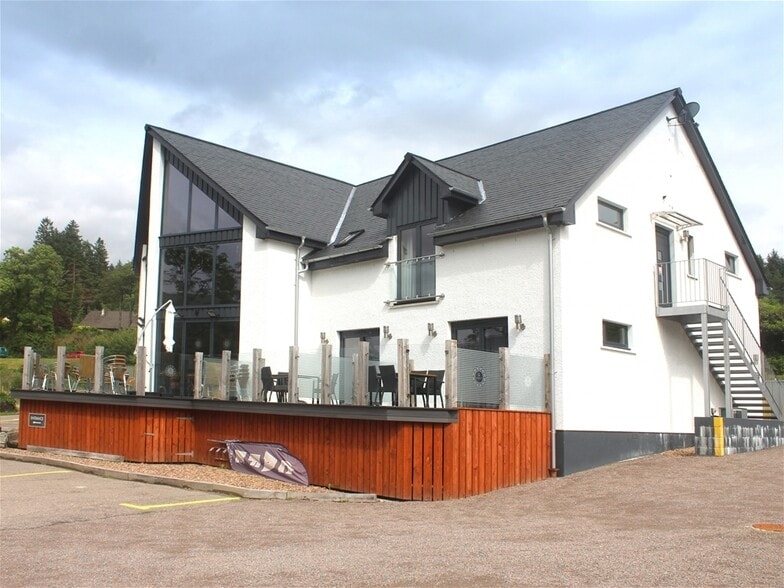 The Corran Restaurant, Bar and Rooms, Fort William for sale - Building Photo - Image 2 of 27