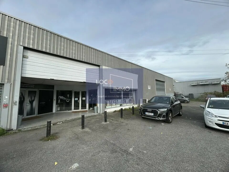 Location Local d'activités 290 m² à 630 m² - Photo 1