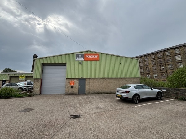 Kiln Hl, Slaithwaite to rent - Building Photo - Image 2 of 3