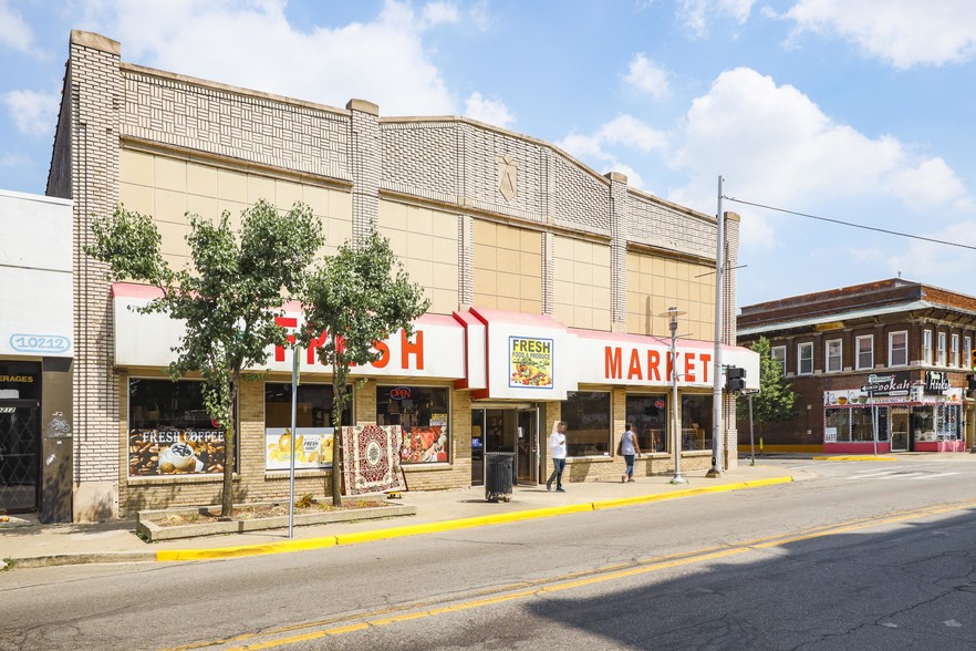 10200-10242 Joseph Campau St, Hamtramck, MI for rent - Building Photo - Image 2 of 4