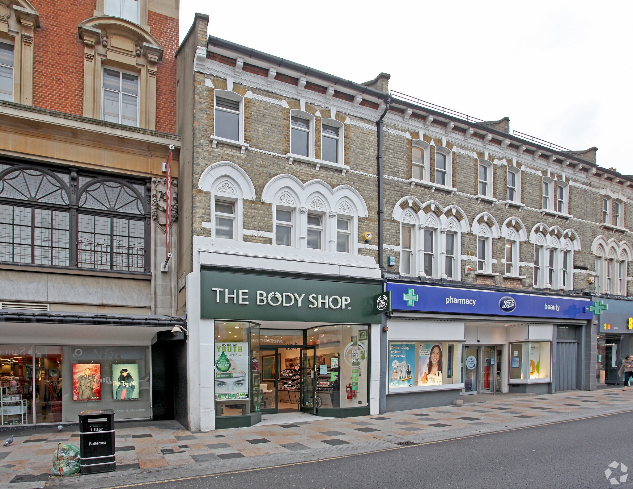 19 St Johns Rd, London for sale Primary Photo- Image 1 of 1