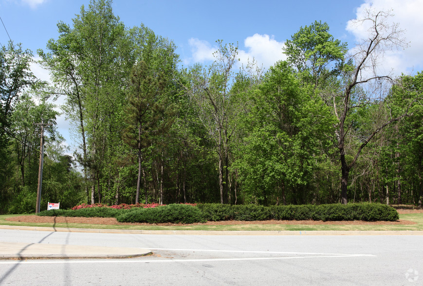 1610 Winder Hwy, Dacula, GA for sale - Primary Photo - Image 1 of 2