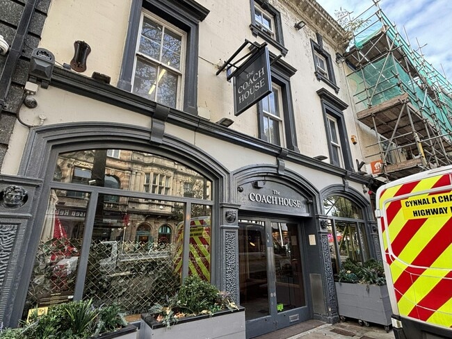 More details for 59-60 Wind St, Swansea - Retail to Rent