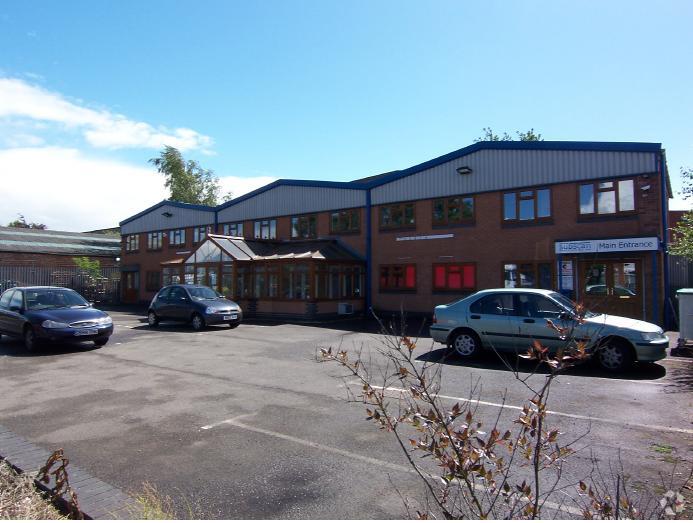 9 Somers Rd, Rugby for sale Primary Photo- Image 1 of 1