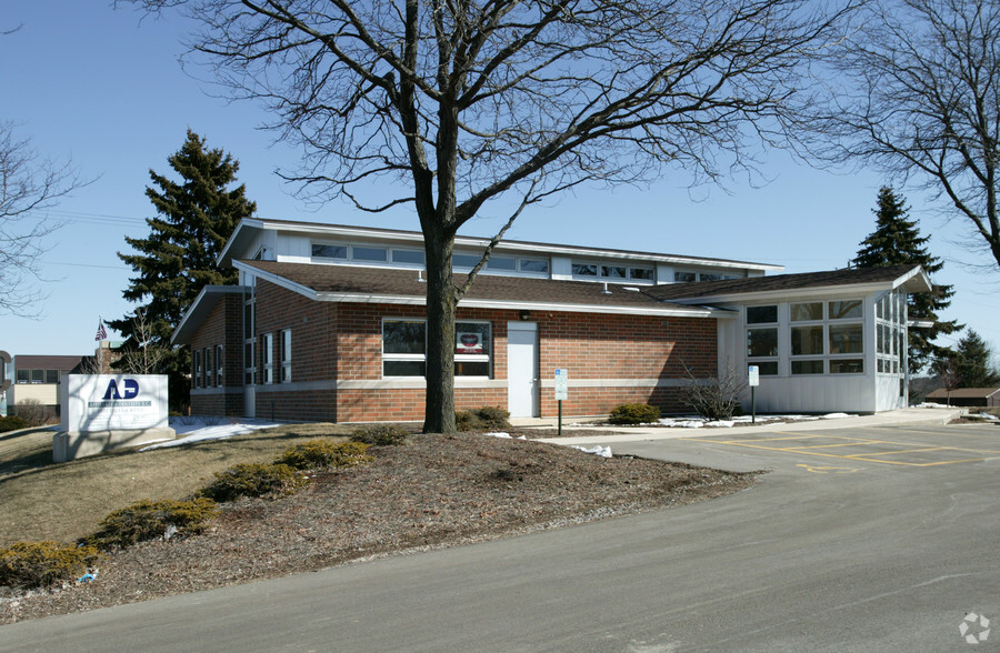 5601 Odana Rd, Madison, WI for sale - Primary Photo - Image 1 of 1