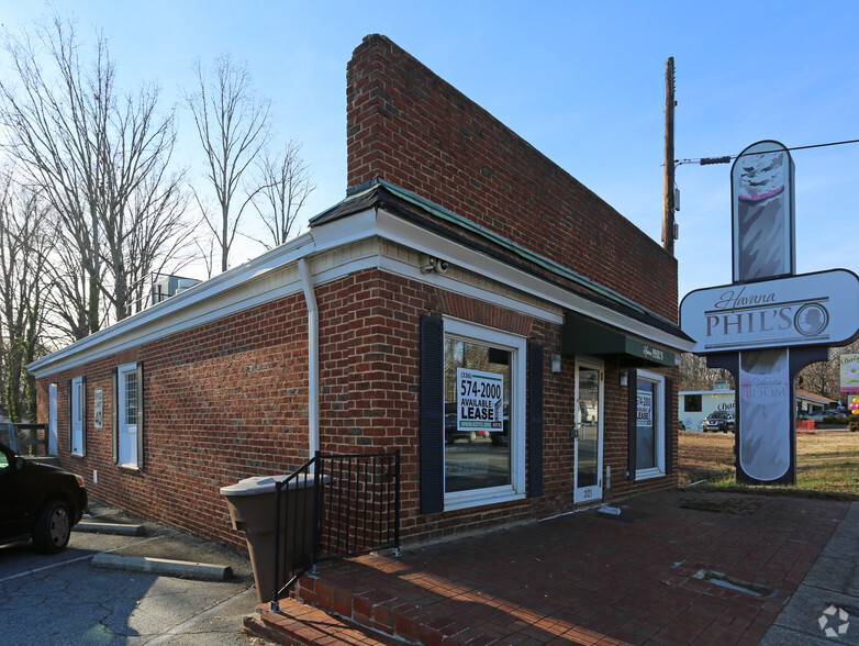 3121 Battleground Ave, Greensboro, NC for sale - Primary Photo - Image 1 of 1