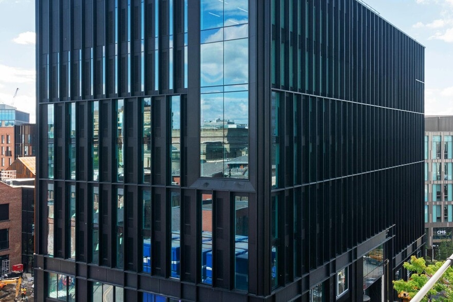 Wellington St, Sheffield to rent - Building Photo - Image 2 of 11